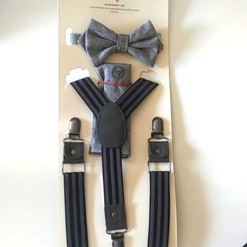 Cat & Jack. Accessory Kit Bowtie Suspenders Pocket Square